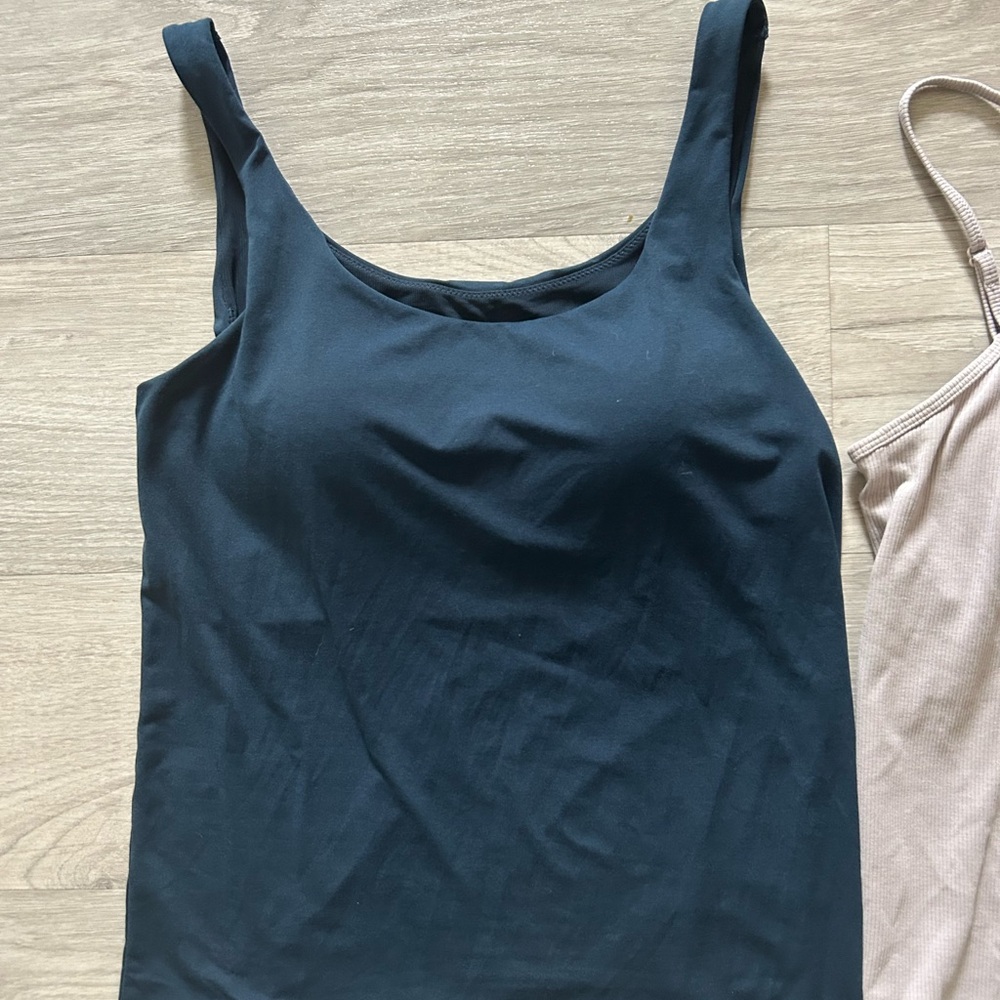 Uniqlo Airism bra top